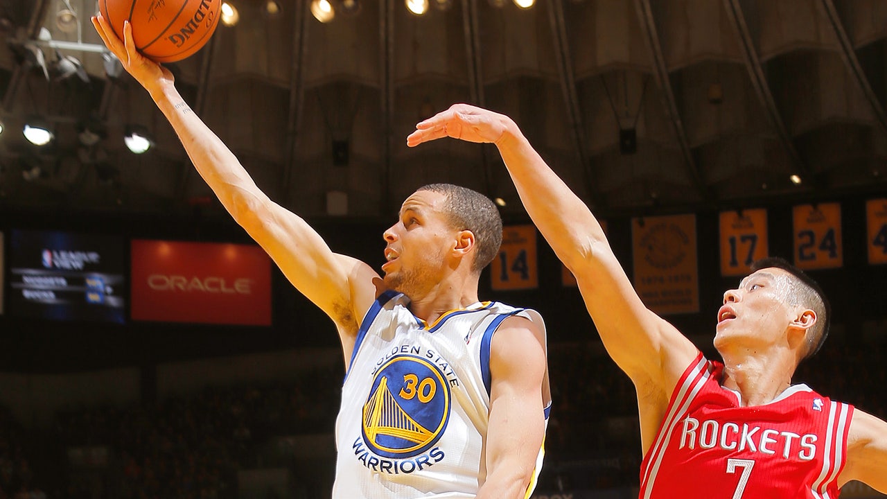 Curry, Lee combine for 53 as Warriors stop surging Rockets in OT